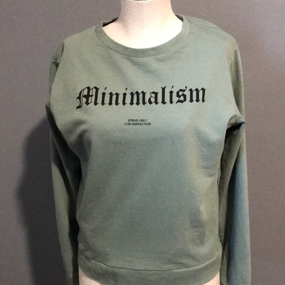 Women Sweater - Picture 1 of 1